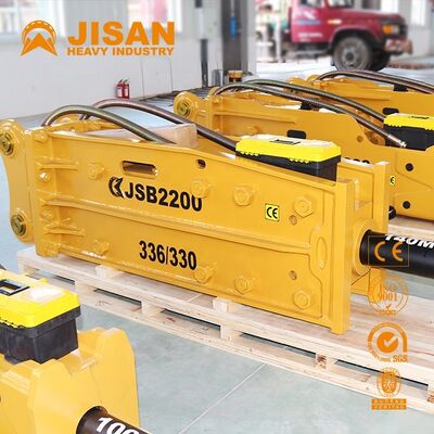 Minikoparka z młotem hydraulicznym